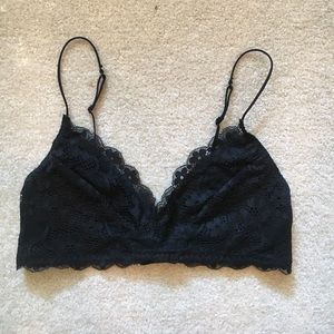 Urban Outfitters Camellia Lace Bralette, M