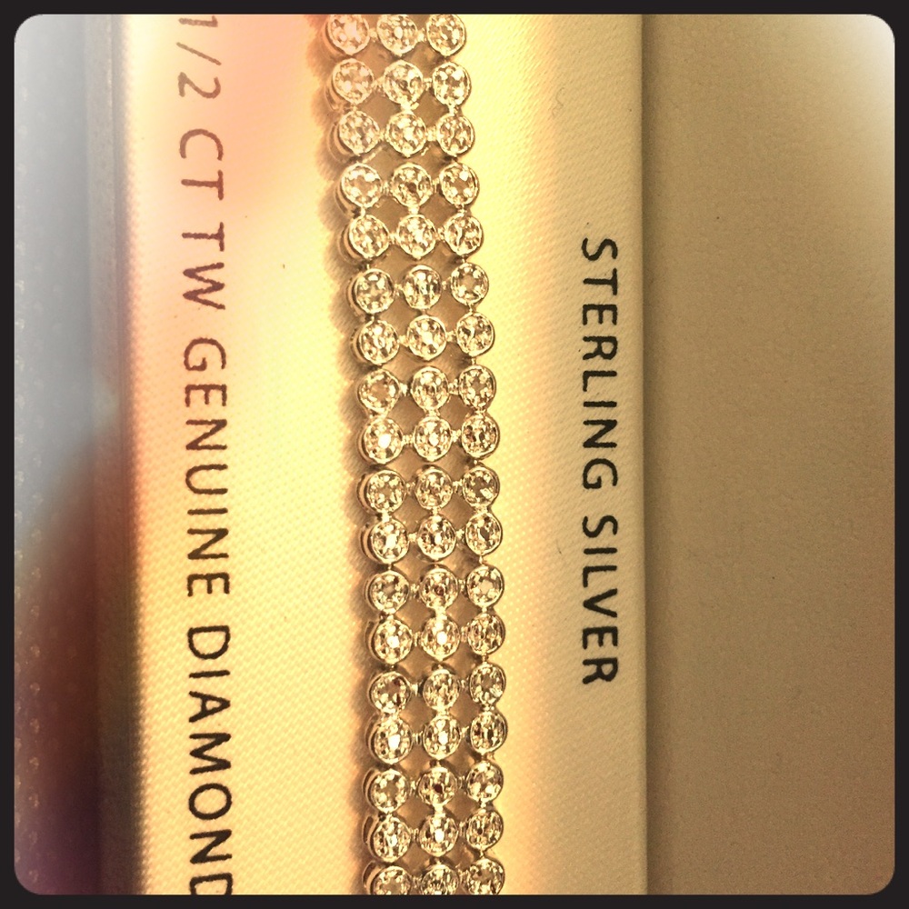 1/2 carat diamond bracelet