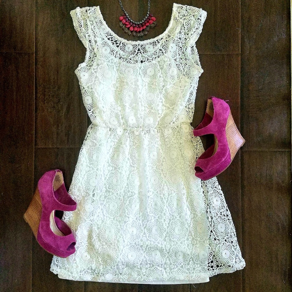 Pretty White Dress by American Rag - Picture 1 of 4