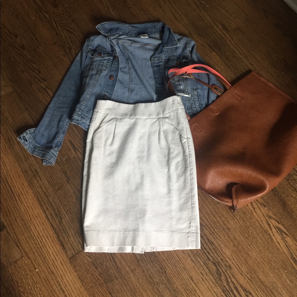 Cream pencil skirt