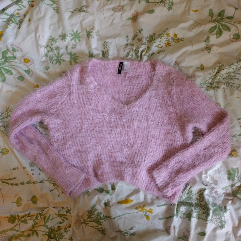 Fluffy Pink Crop Sweater!