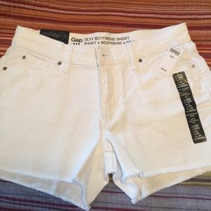 Gap sexy boyfriend shorts
