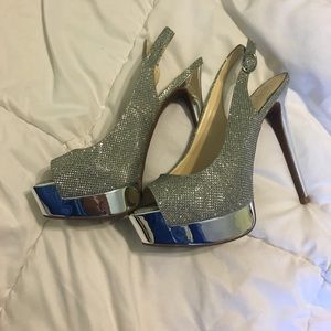 only worn once silver Jessica Simpson heels