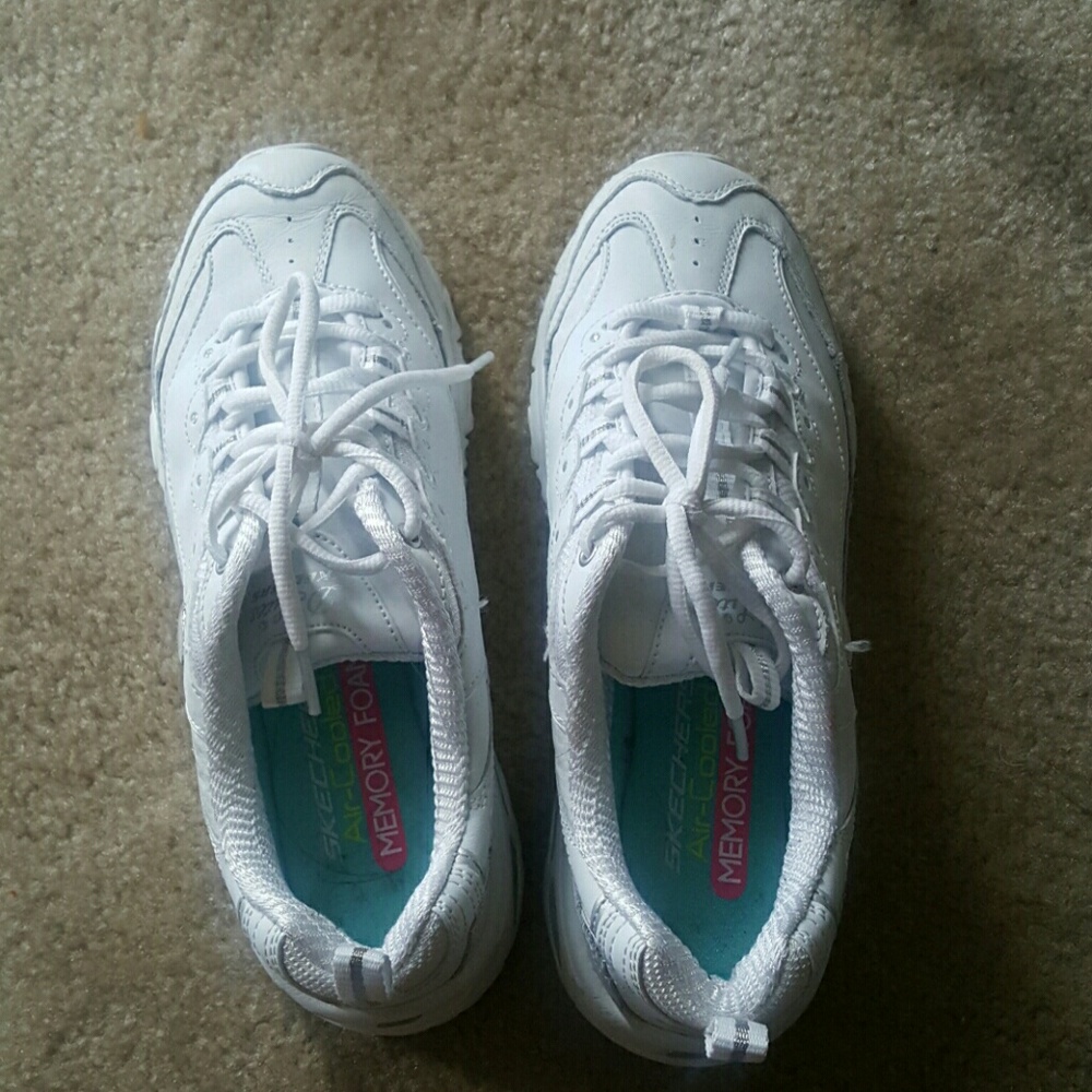 Memory foam sneakers