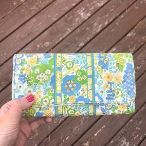 Vera Bradley wallet