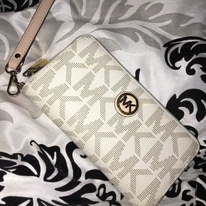 Michael Kors wallet