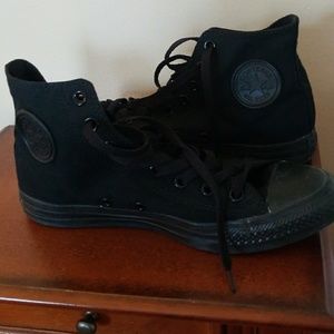 Boys high top Converse