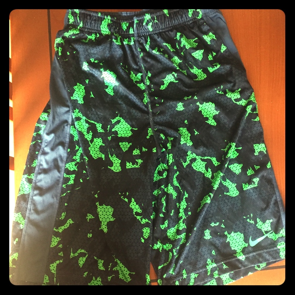 Youth Boys XL Neon Camo Shorts