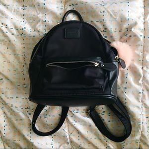 mini backpack pull and bear