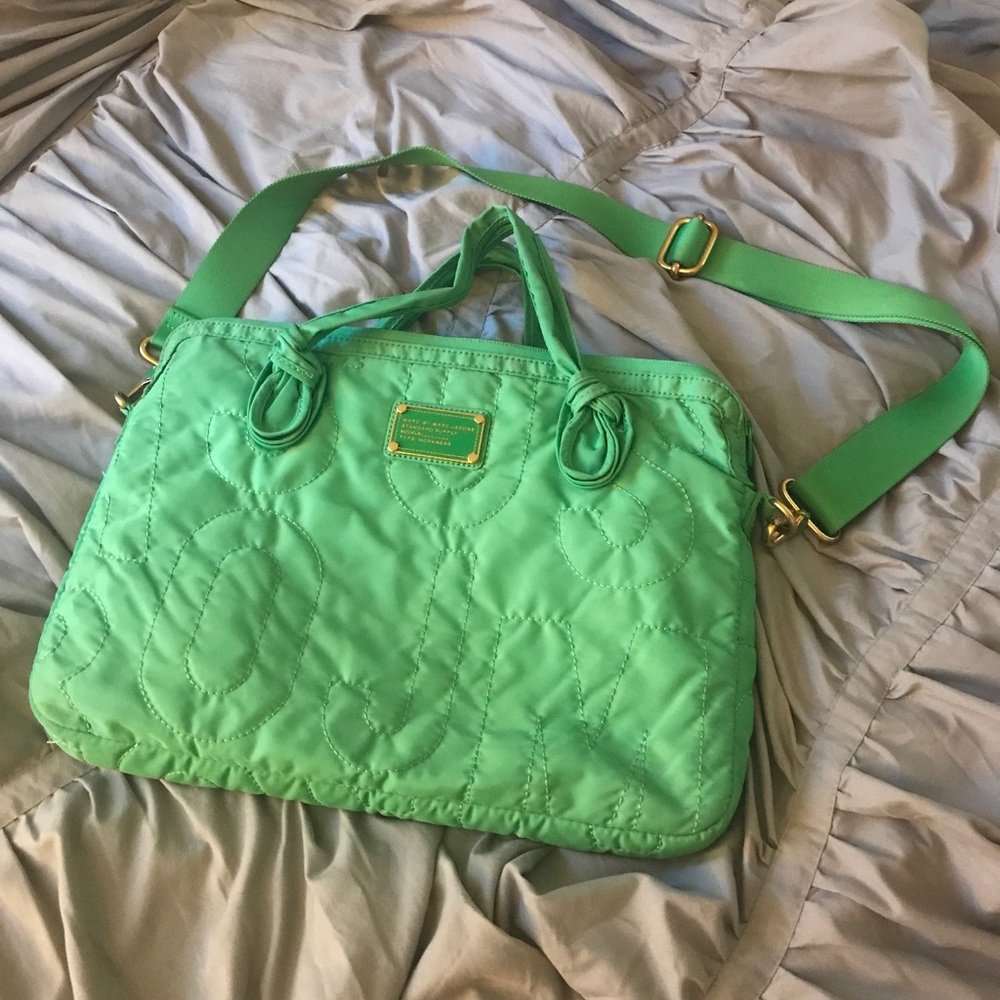 Authentic Marc by Marc Jacobs Laptop Case 💻