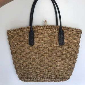 Tan wicker handbag