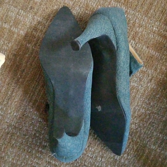 Boot - Picture 4 of 6