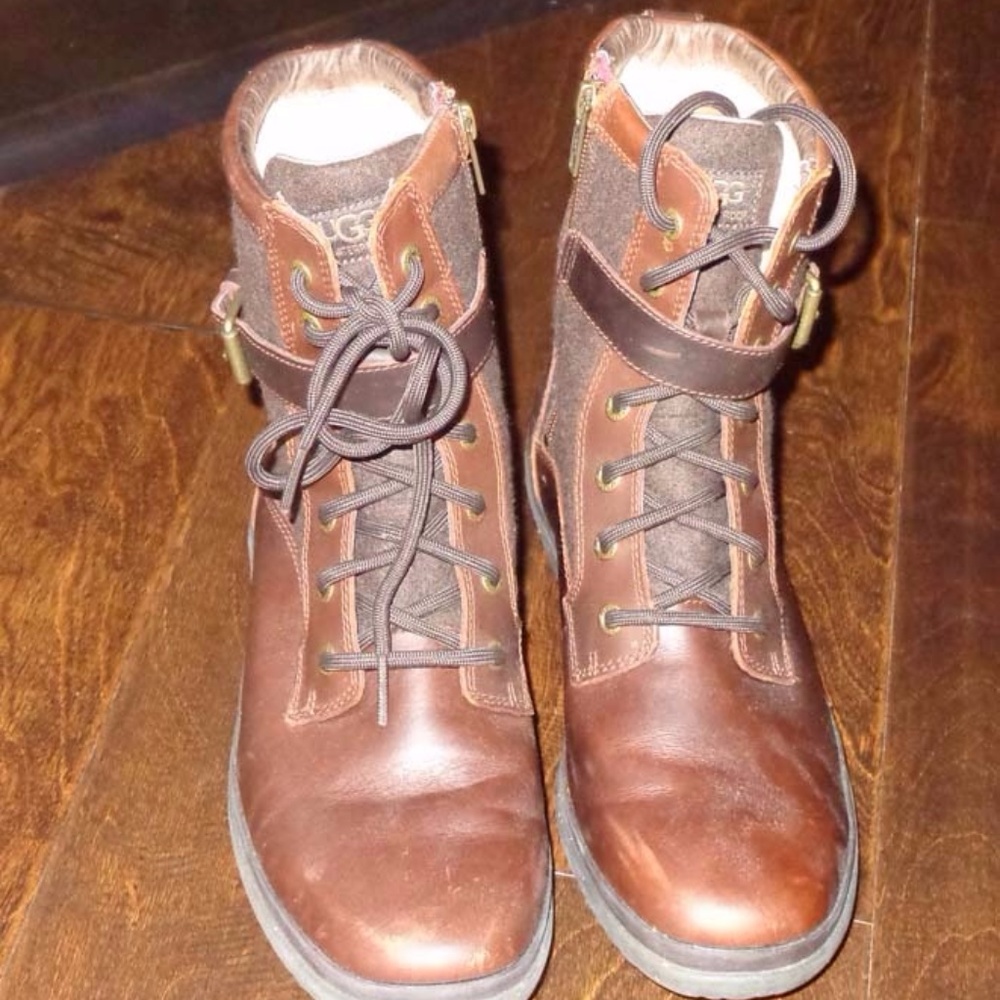 UGG Kesey Women's Wool and Waterproof - Boots
