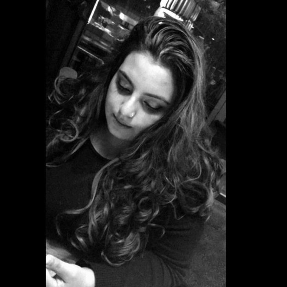 Meet your Posher, Samantha