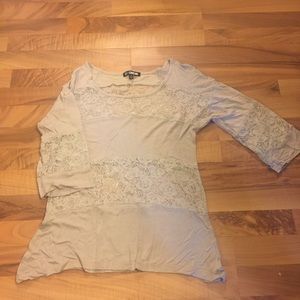 Lace T-shirt size small
