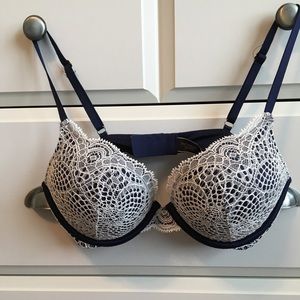 Victoria's Secret Bombshell Bra