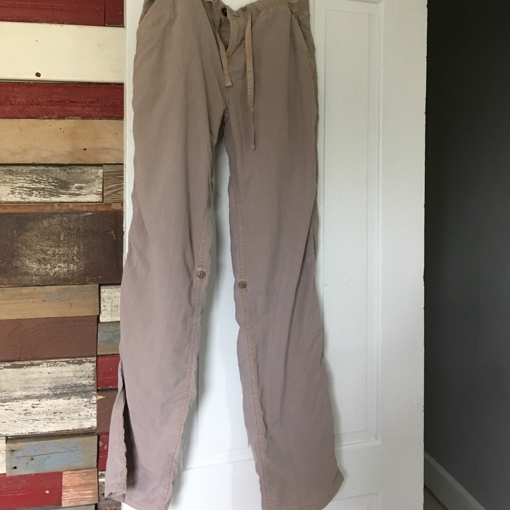 Wicking travel pants!