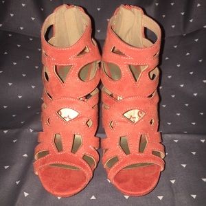 Salmon Colored Wedges
