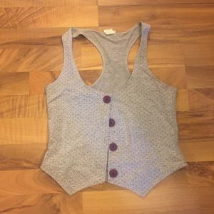 Vest Delias