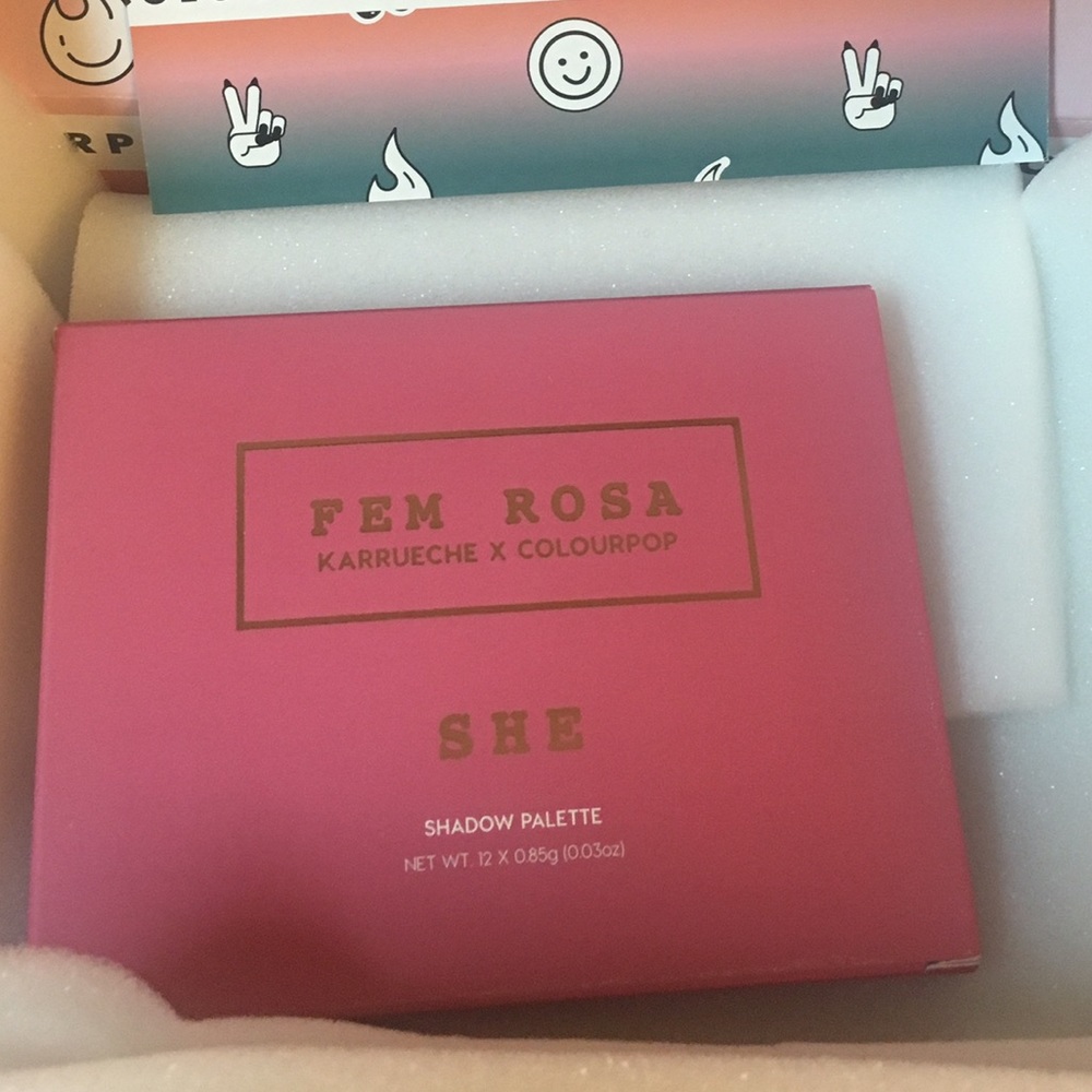 Colourpop fem rose Karrueche Eyeshadow Palette