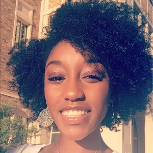 Meet your Posher, Jada