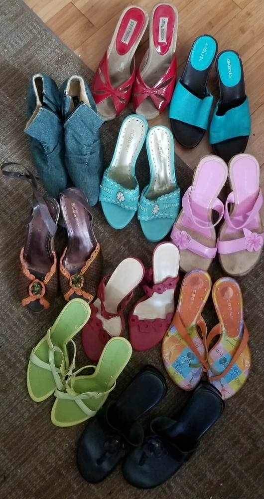 Lot of 10 pairs of shoes
