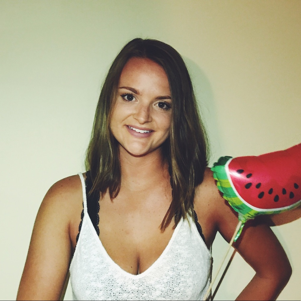 Meet your Posher, Mikayla