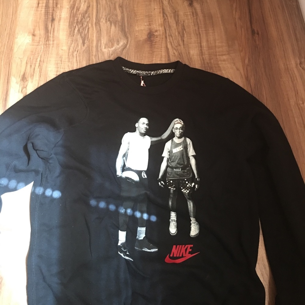 Mars Blackmon Jordan  Crew neck