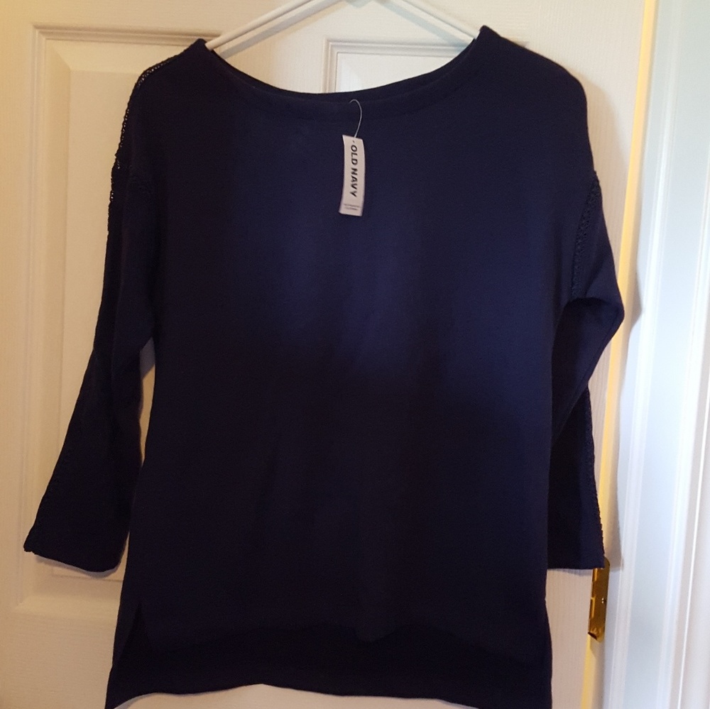 Bnwt old navy 3/4 shirt