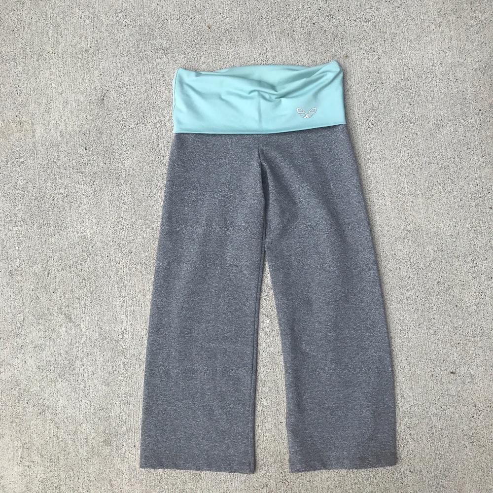 Brand new high-end Fold Over Capri Pants