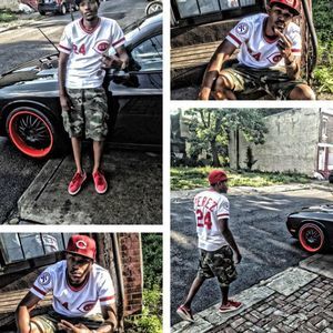 Meet your Posher, Avery