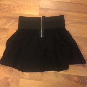 Skirt skirt size m