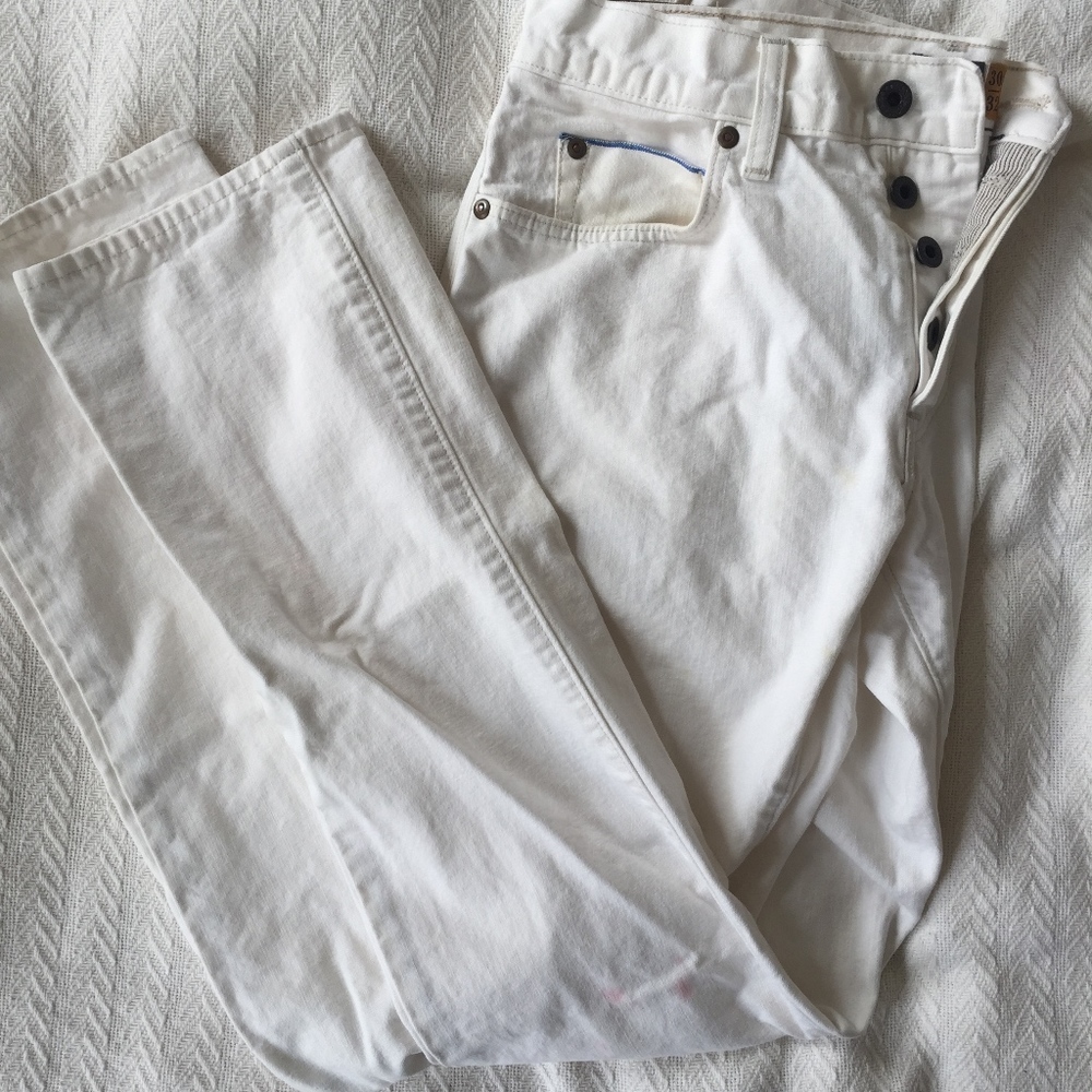 J. Crew Men's White 484 Button-up Jean -size 30/32