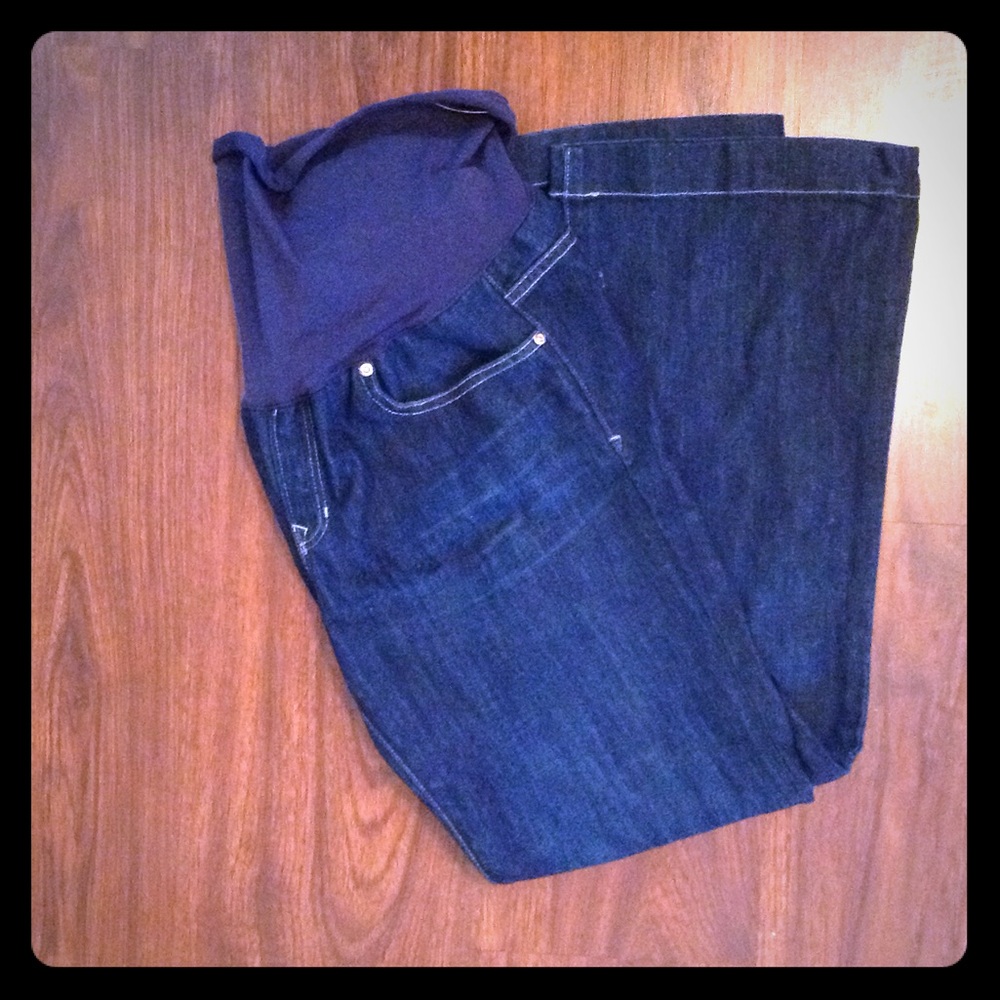 Gap Maternity 1969 jeans