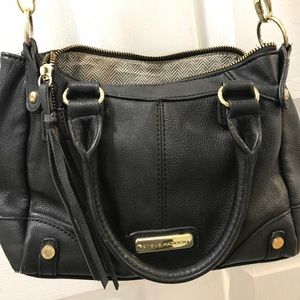 Steve Madden black shoulder purse