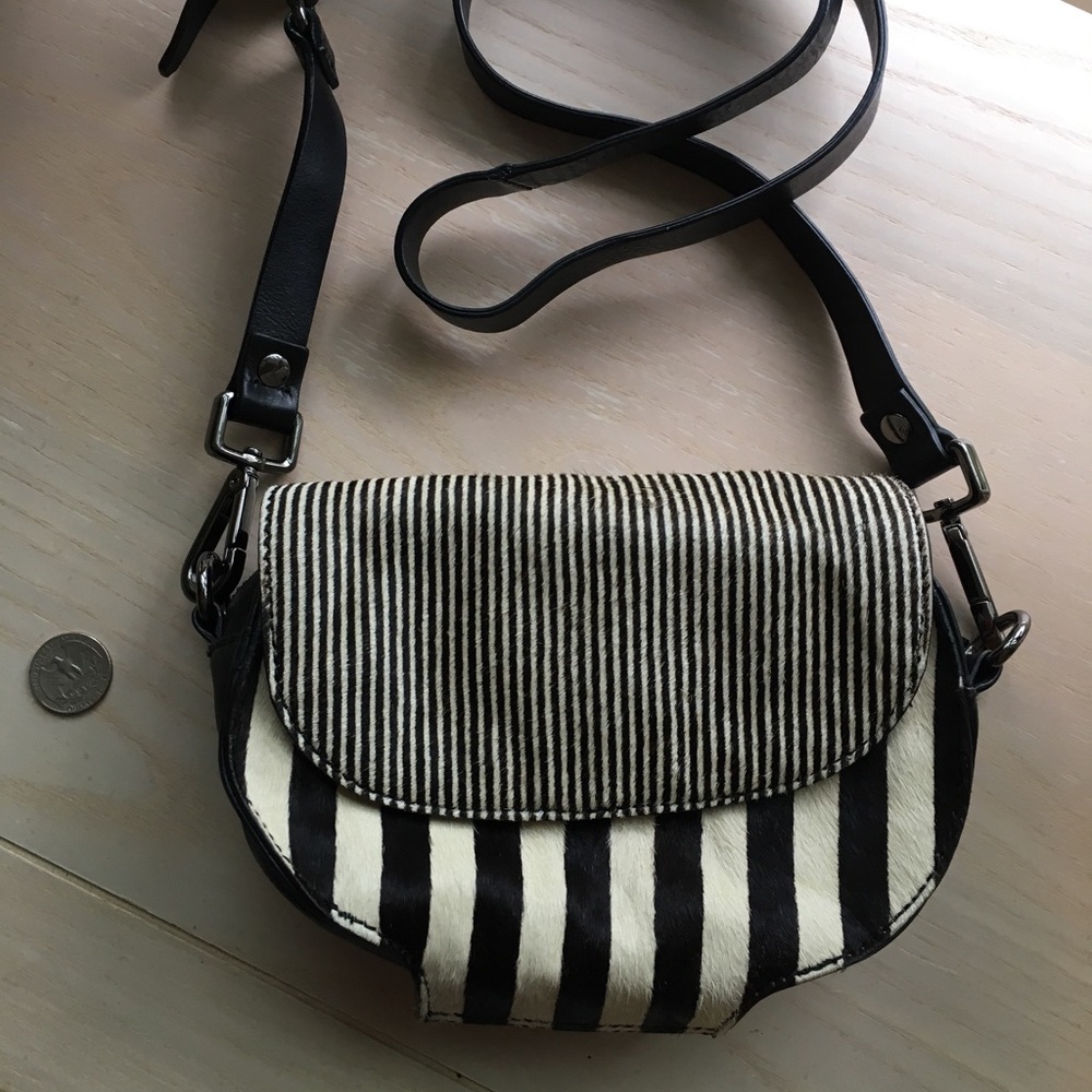 Kenneth Cole Small Fun Bag