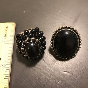 Set Of 2 black jewel Rings
