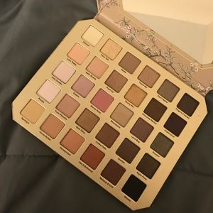 Limited edition Too Faced Natural Love palette 🌼