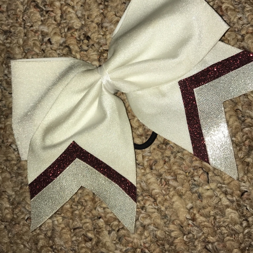 Cheer Bow