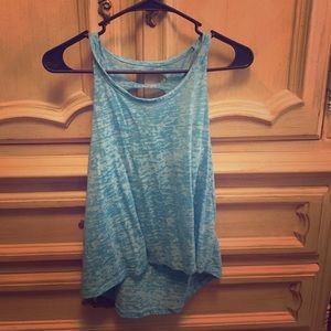 blue tank top