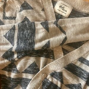 Cotton On- knee length cardigan