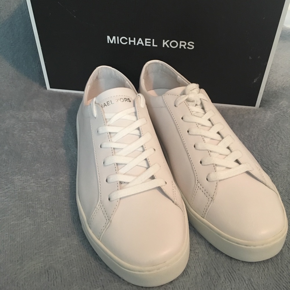 NWT Men's Michael Kors shoes!