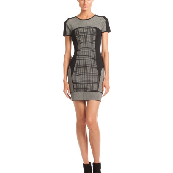 Trina Turk Camberly Dress - Picture 1 of 4