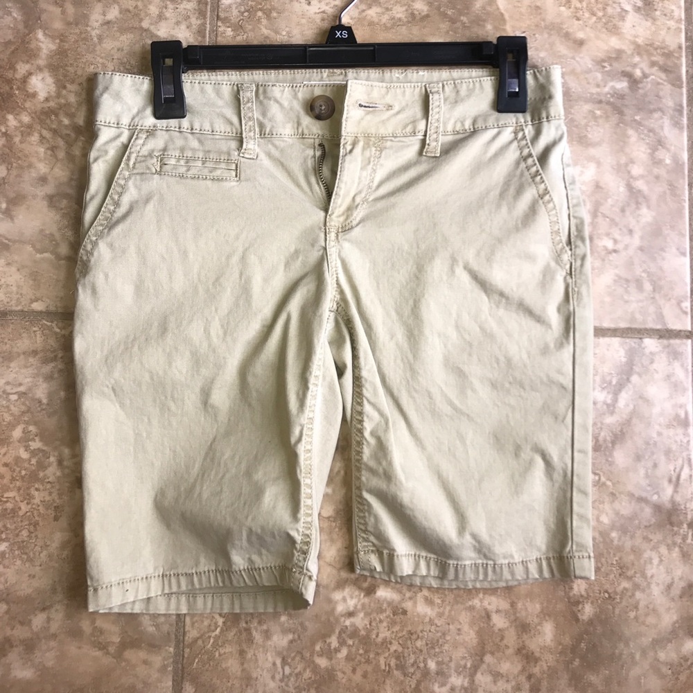 Khaki burmuda shorts