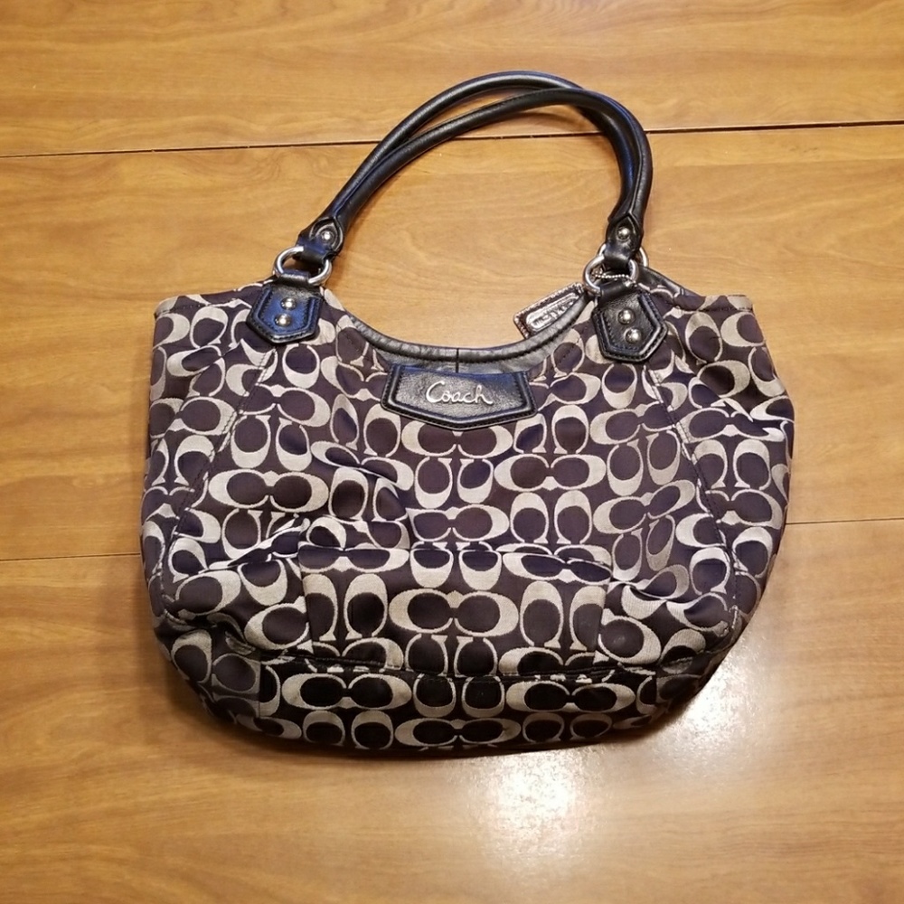 👜Very Nice Coach Purse👜