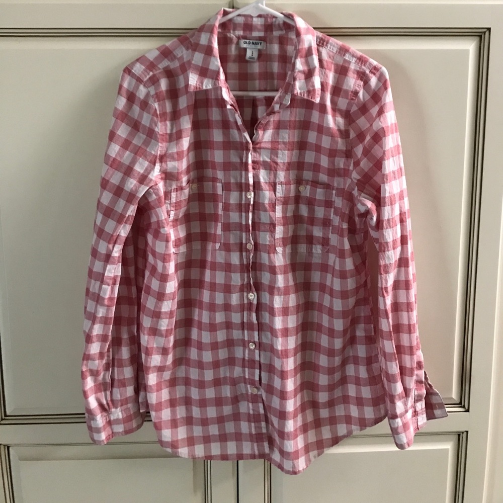 Women's Old Navy button down long sleeve shirt