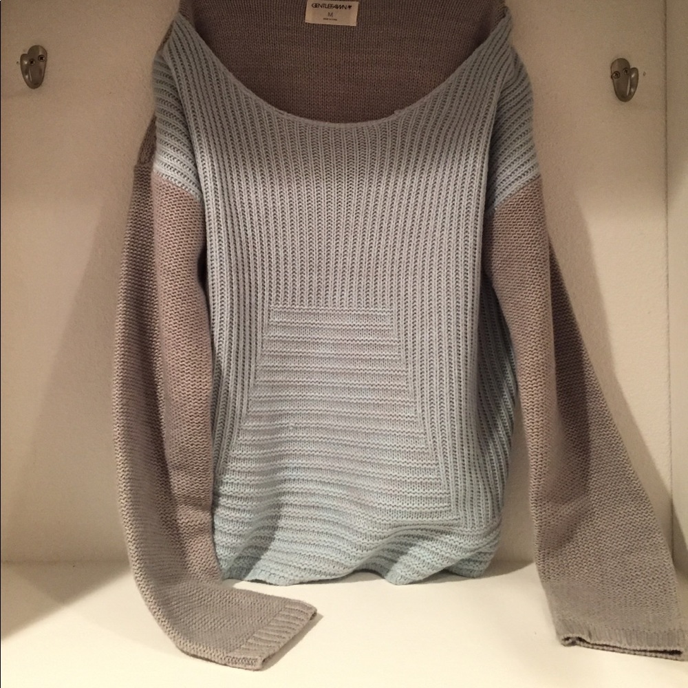 Crop top sweater