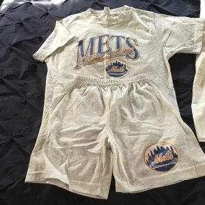Boys Mets outfit