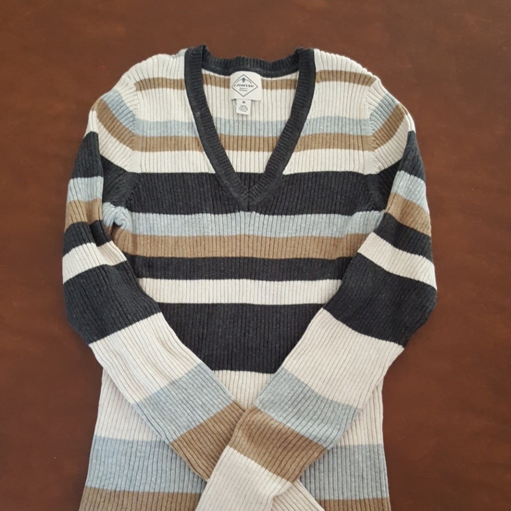 Brand new st John's bay ribbed v neck sweater