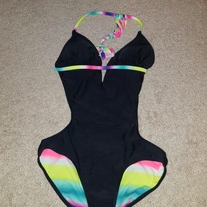 Bathing suit